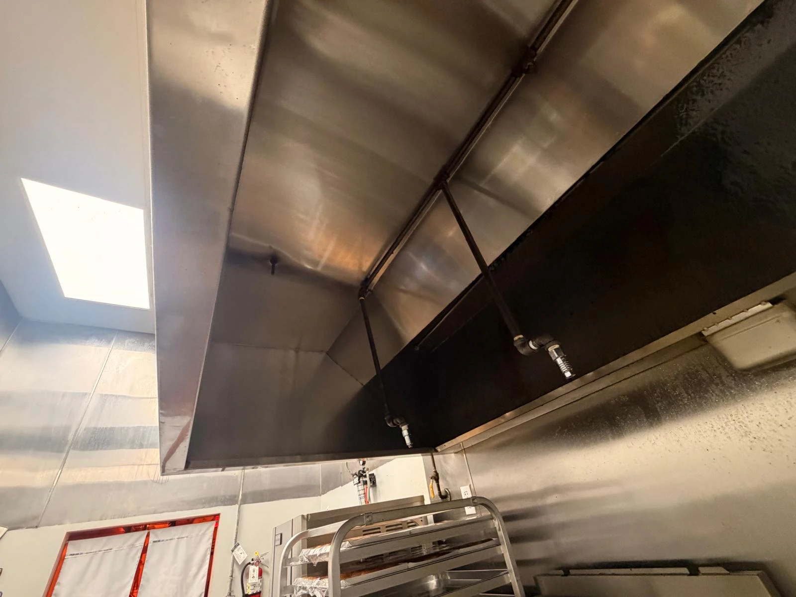 Commercial Kitchen Deep Cleaning in Buena Park, CA -- photo 4 by Zeus Cleaning Service