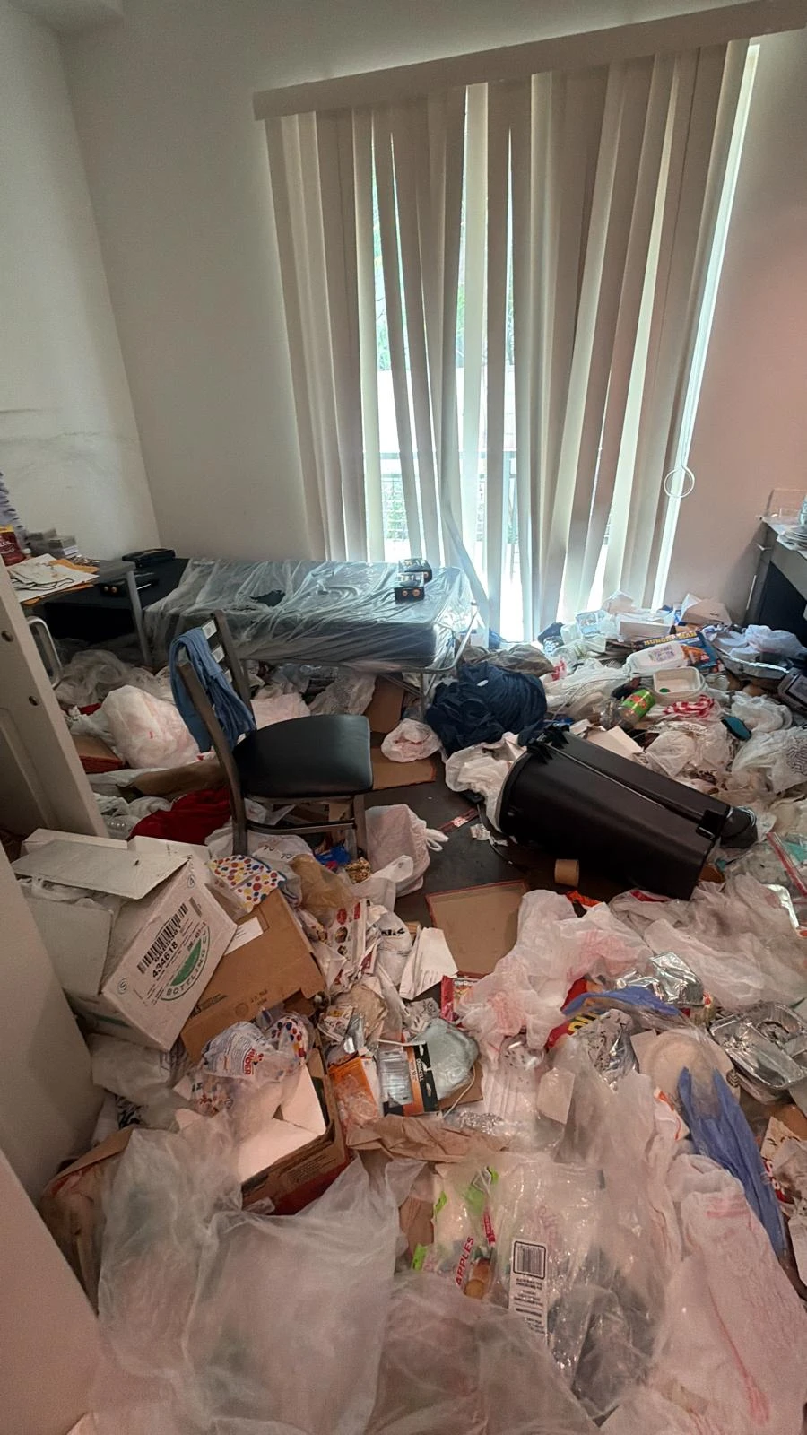 Extreme Cleaning & Sanitation in Buena Park, CA -- photo 4 by Zeus Cleaning Service