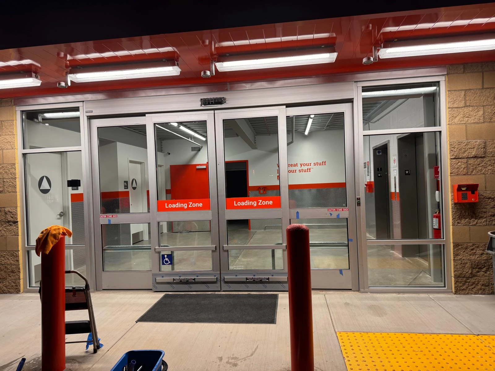 Commercial Window Cleaning in Buena Park, CA -- photo 7 by Zeus Cleaning Service