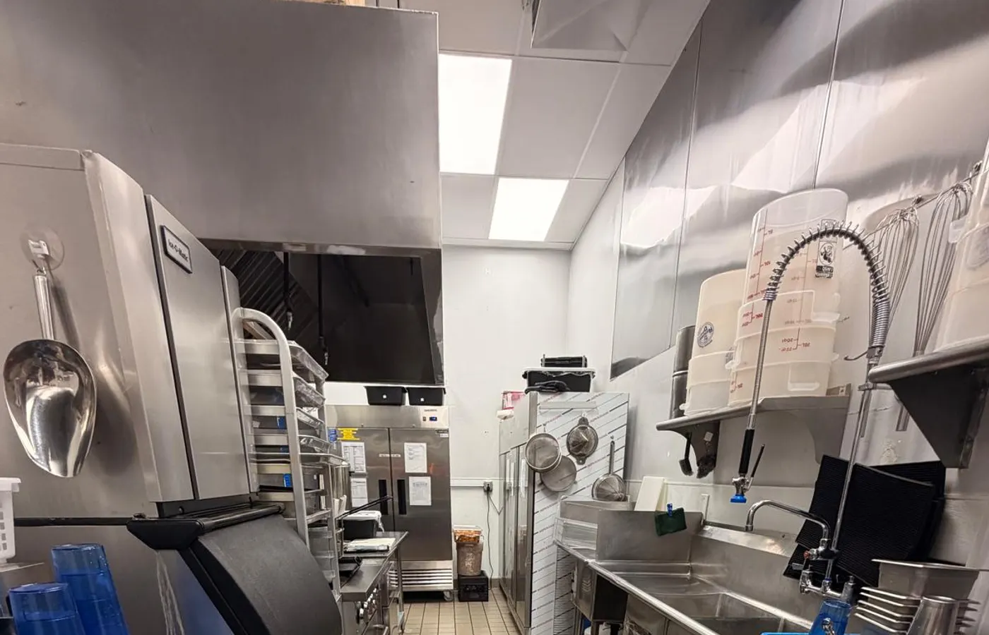 Clean commercial kitchen after deep cleaning by Zeus Cleaning Service in Buena Park, CA