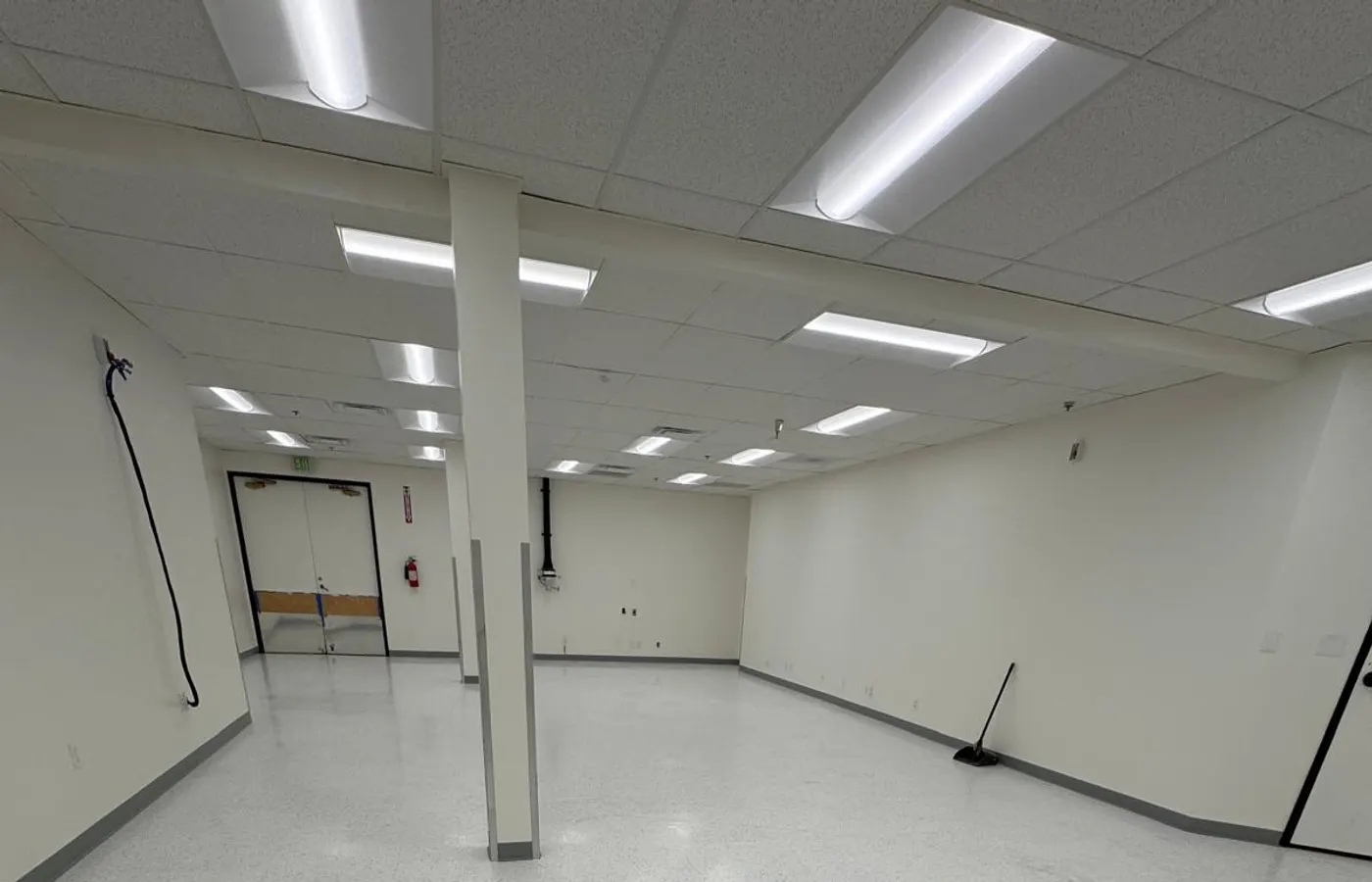 Medical & Healthcare Facility Cleaning in Buena Park, CA by Zeus Cleaning Service